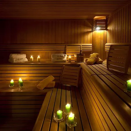 Centro Pineta Family & Wellness ホテル